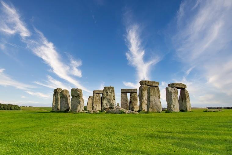Stonehenge & Salisbury hero image