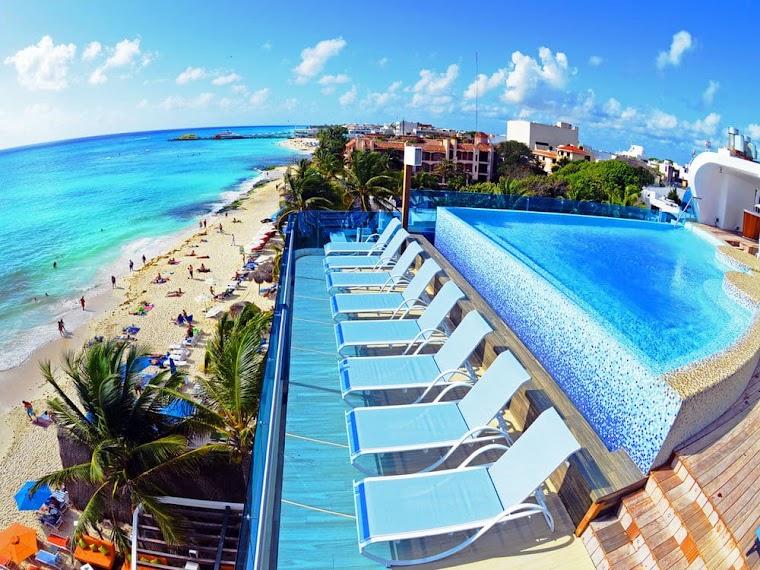 Playa del Carmen hero image